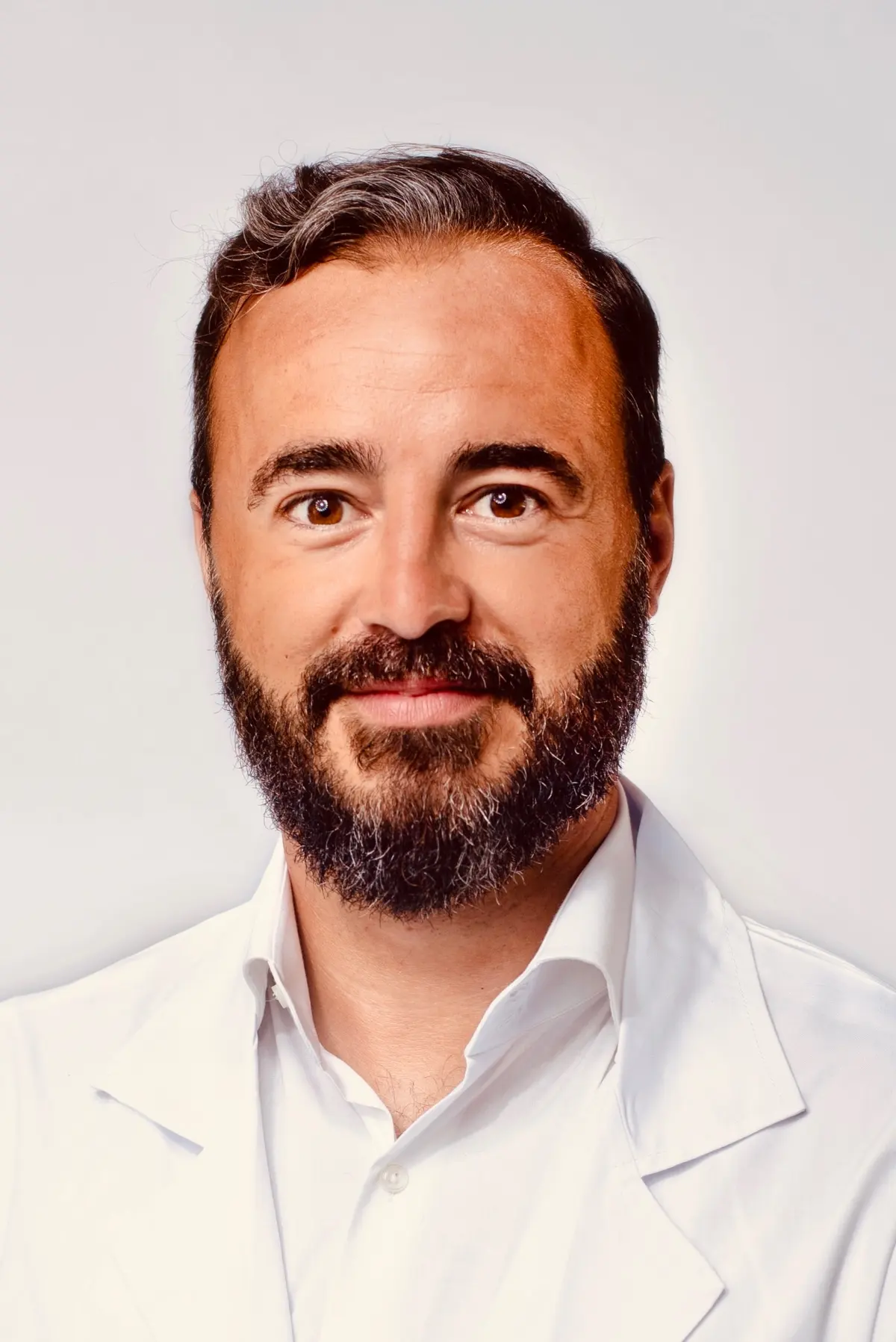 Dr Ben Jones, Consultant Gynaecologist and Fertility Specialist